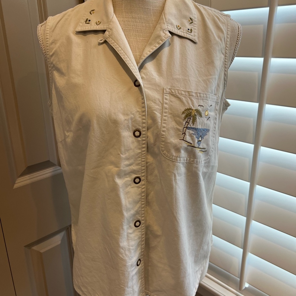 Liz Claiborne Sleeveless Top with Beachy Embroidery